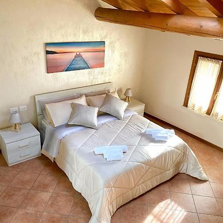 Apartament Casa Vacanze Raggio Di Sole Valeggio sul Mincio Zewnętrze zdjęcie